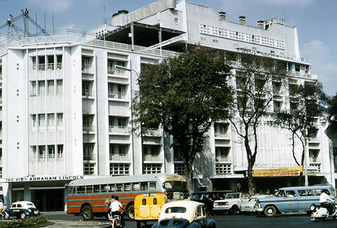 Ảnh hiếm của đạo diễn Mỹ về giao thông Sài Gòn năm 1965